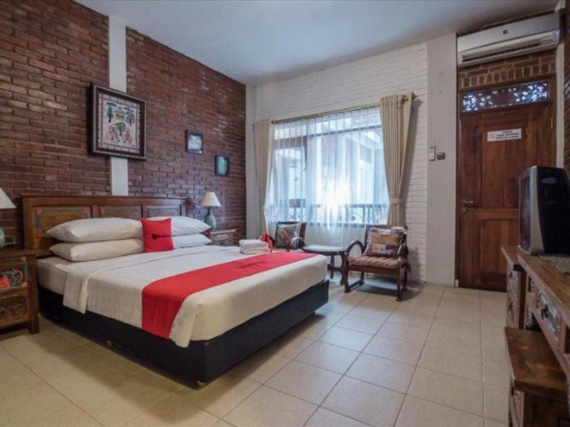 Reddoorz Syariah Near Exit Toll Pasteur 2 3* Bandung